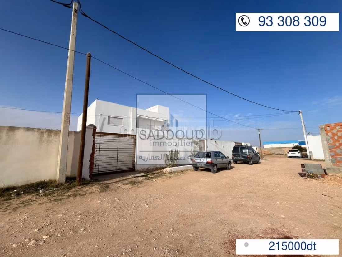 Terrain à vendre – Route Tboulbi km 8,5