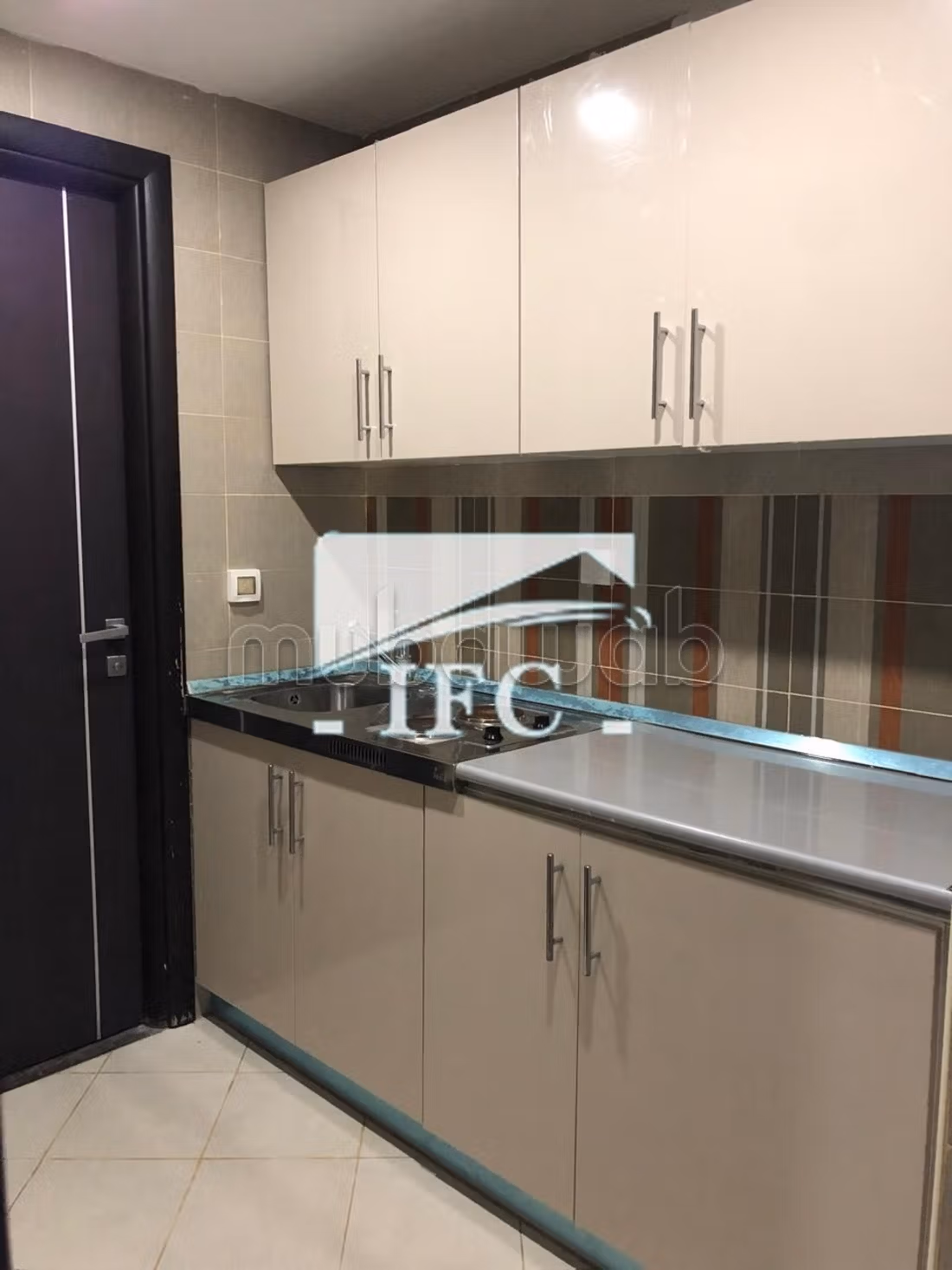 Bureau en 3 espaces 90m² CUN IFCU218