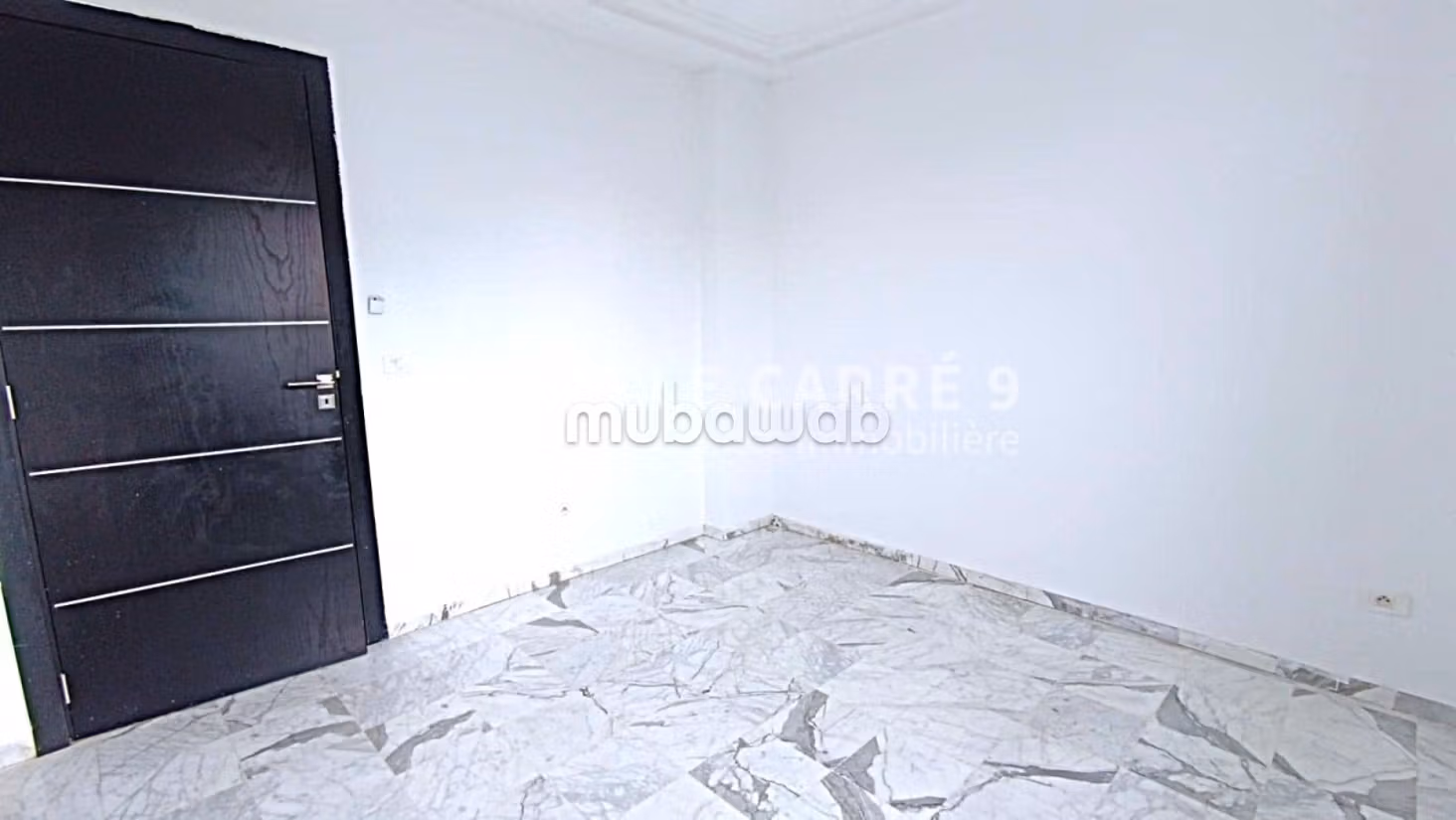 For rent an S3 for office use at Lake 2