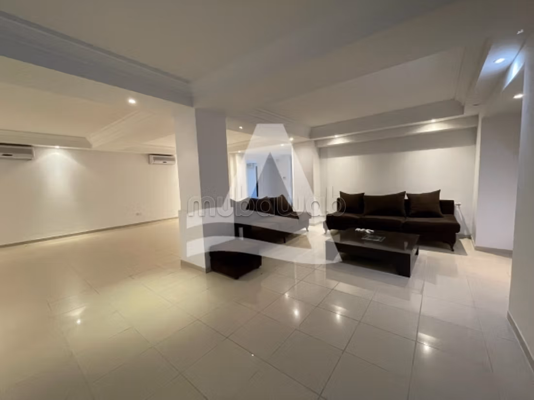 Affittare una villa vuota o semi-arredata al golf