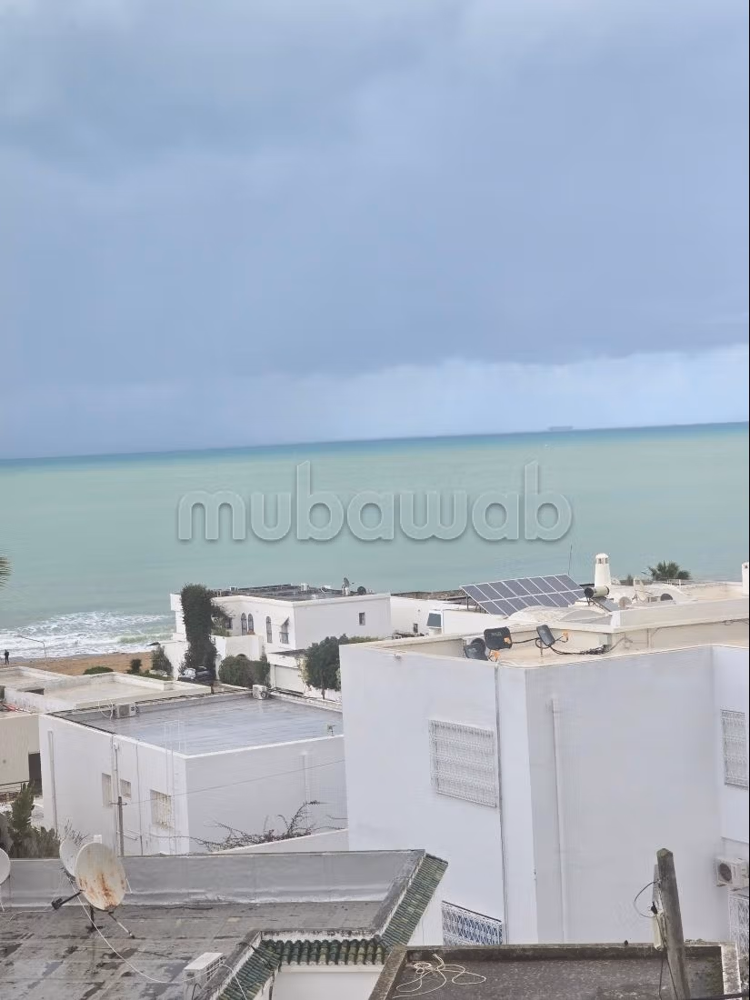 Triplex con vista mare in affitto a Marsa