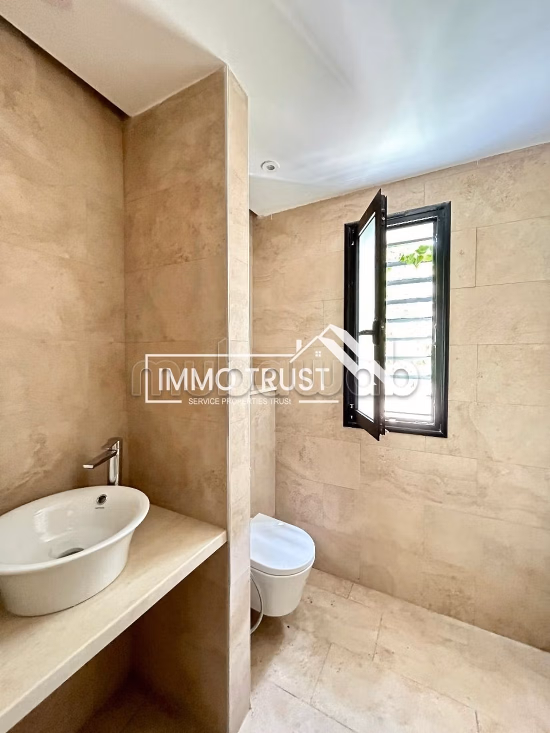 Duplex S3 in fase di rifinitura a La Soukra