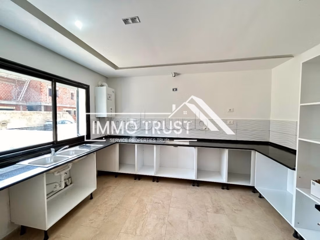 Duplex S3 in fase di rifinitura a La Soukra