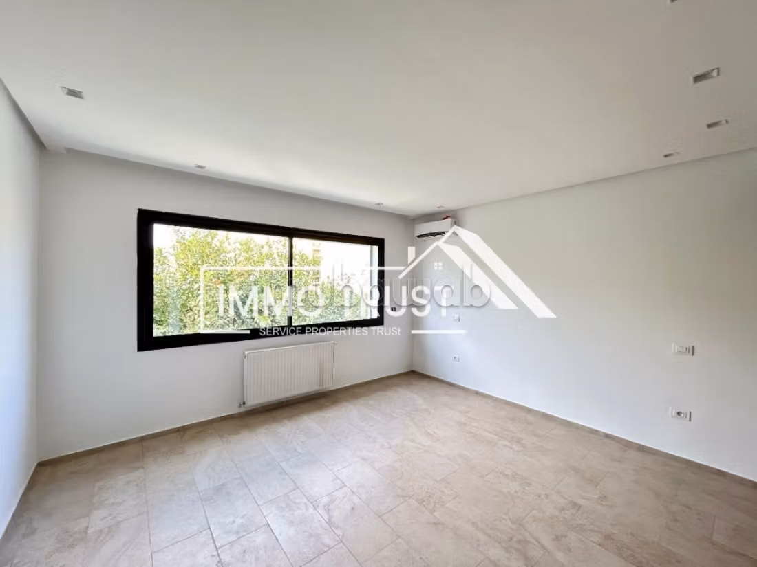 Duplex S3 in fase di rifinitura a La Soukra