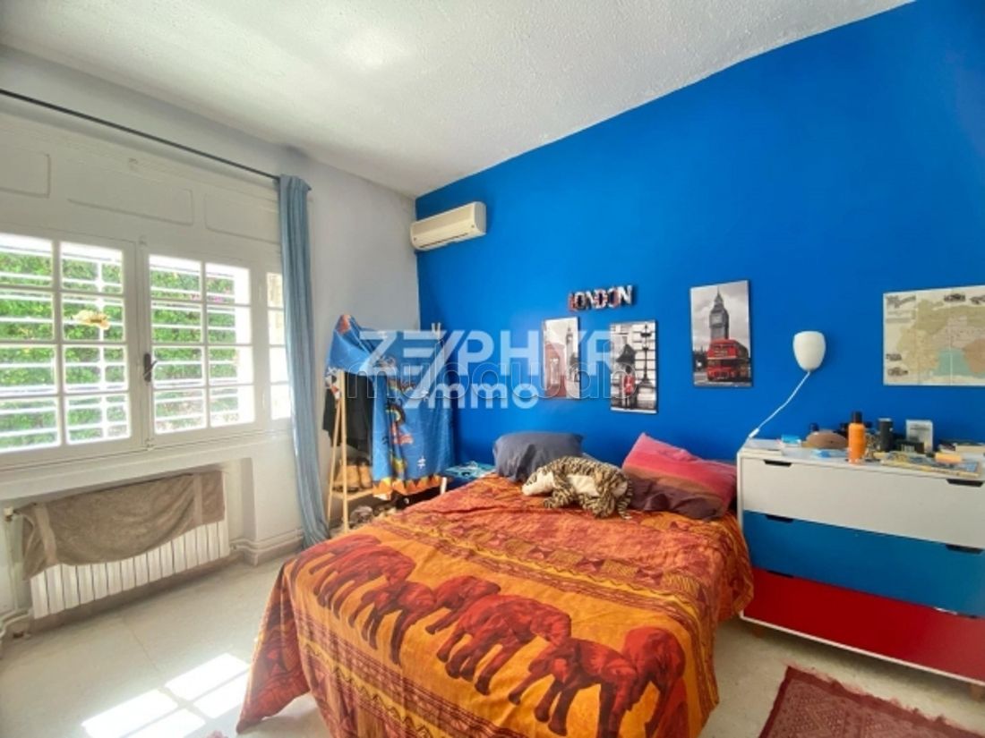 A vendre villa de plain pied à la Soukra