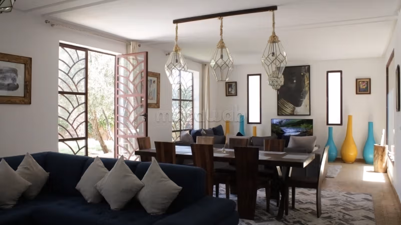 Villa contemporanea a 10 minuti dalla scuola americana