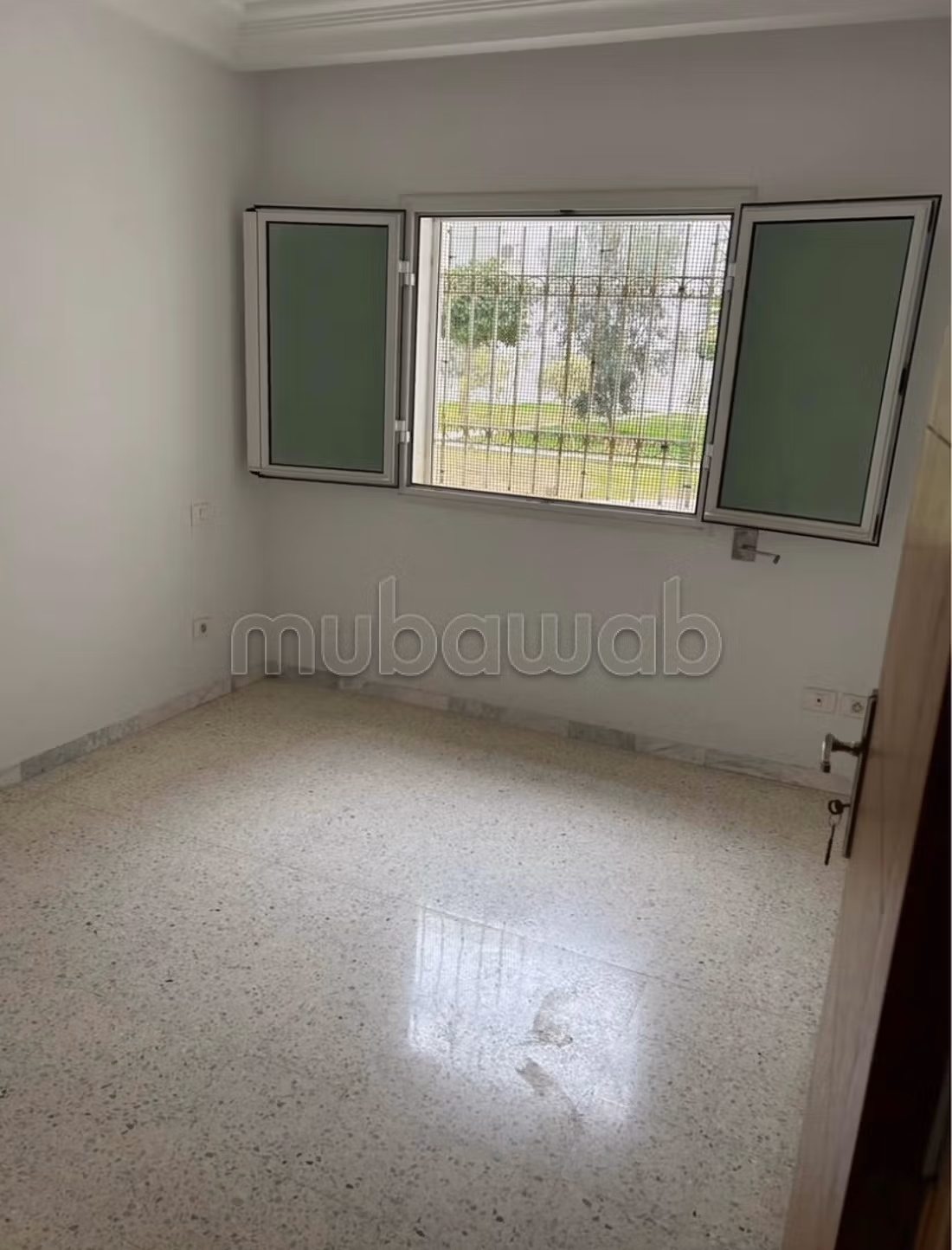 In affitto un appartamento s1 nel quartiere Al Wahat