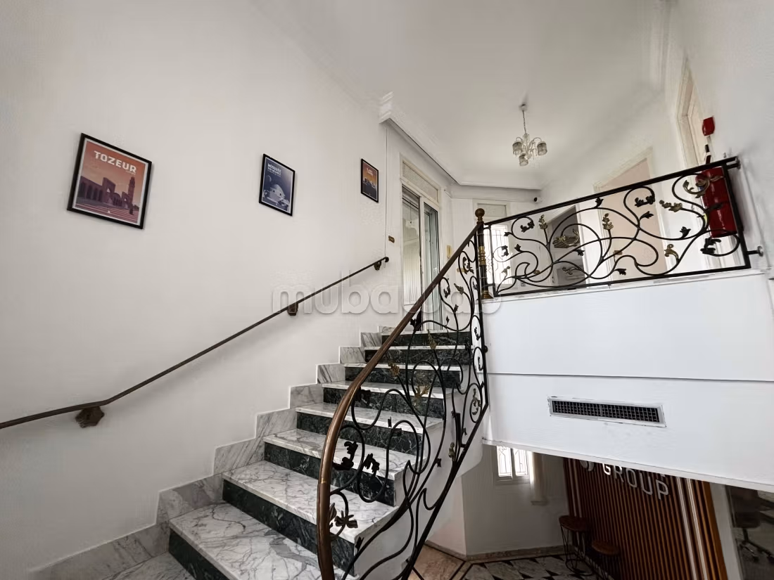 A louer Villa usage bureautique 20 Bureaux Lac 1