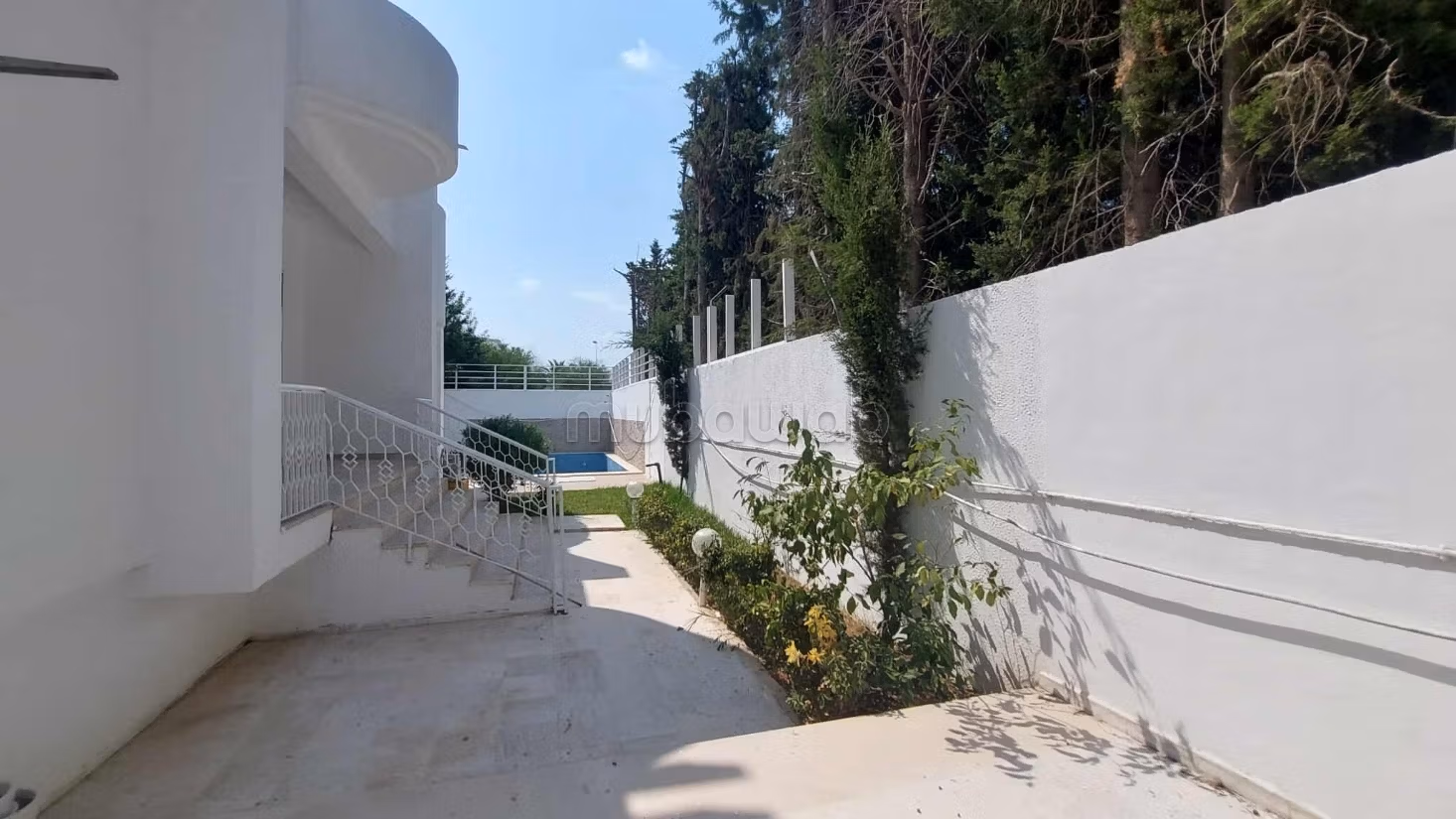 IN AFFITTO Villa S5 con piscina al Lago 1