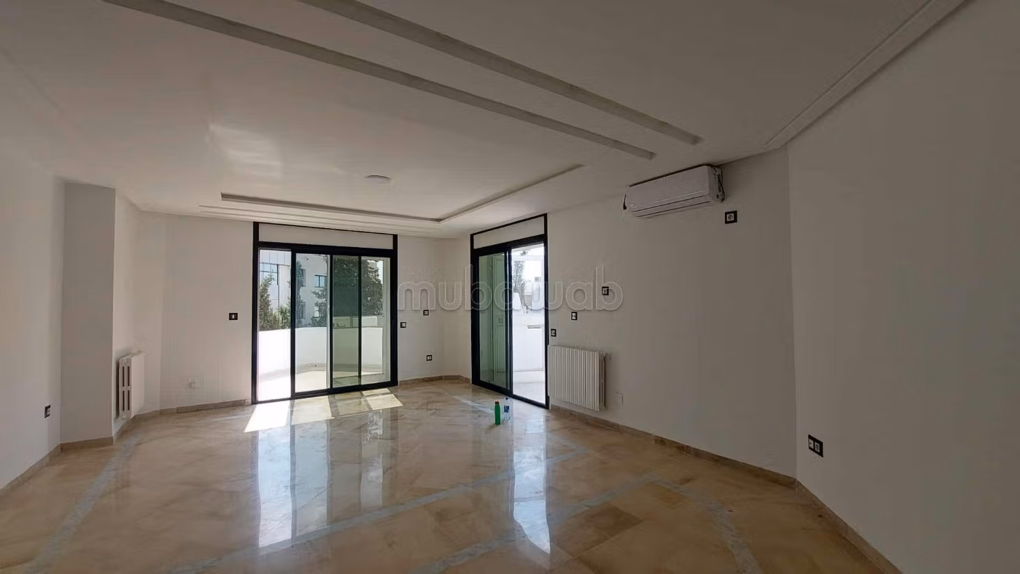IN AFFITTO Villa S5 con piscina al Lago 1