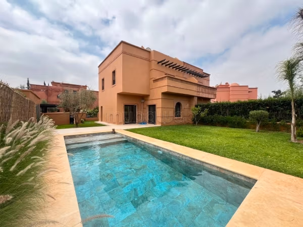 Villa 3 slaapkamers te koop op de weg naar Fez