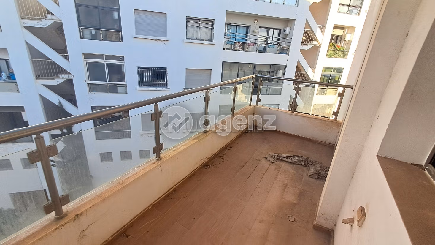 Appartement 146 m² f Victoria — 15