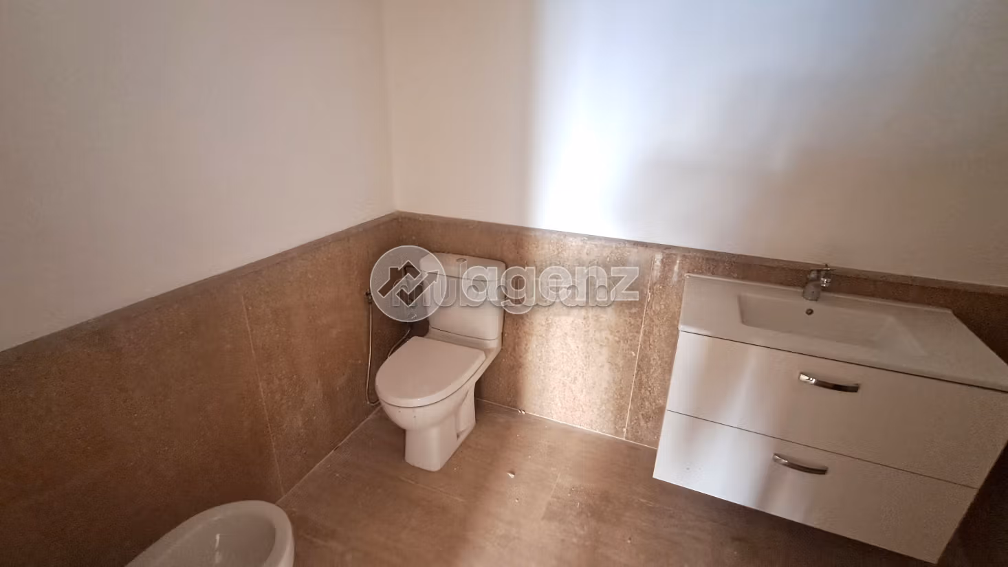 Appartement 146 m² f Victoria — 9