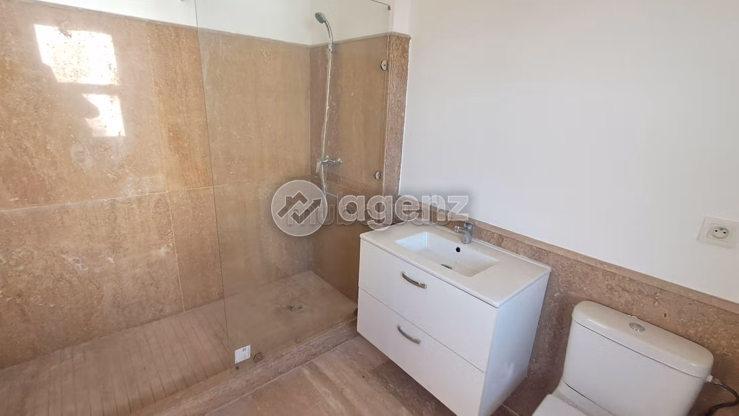 Appartement 146 m² f Victoria — 8