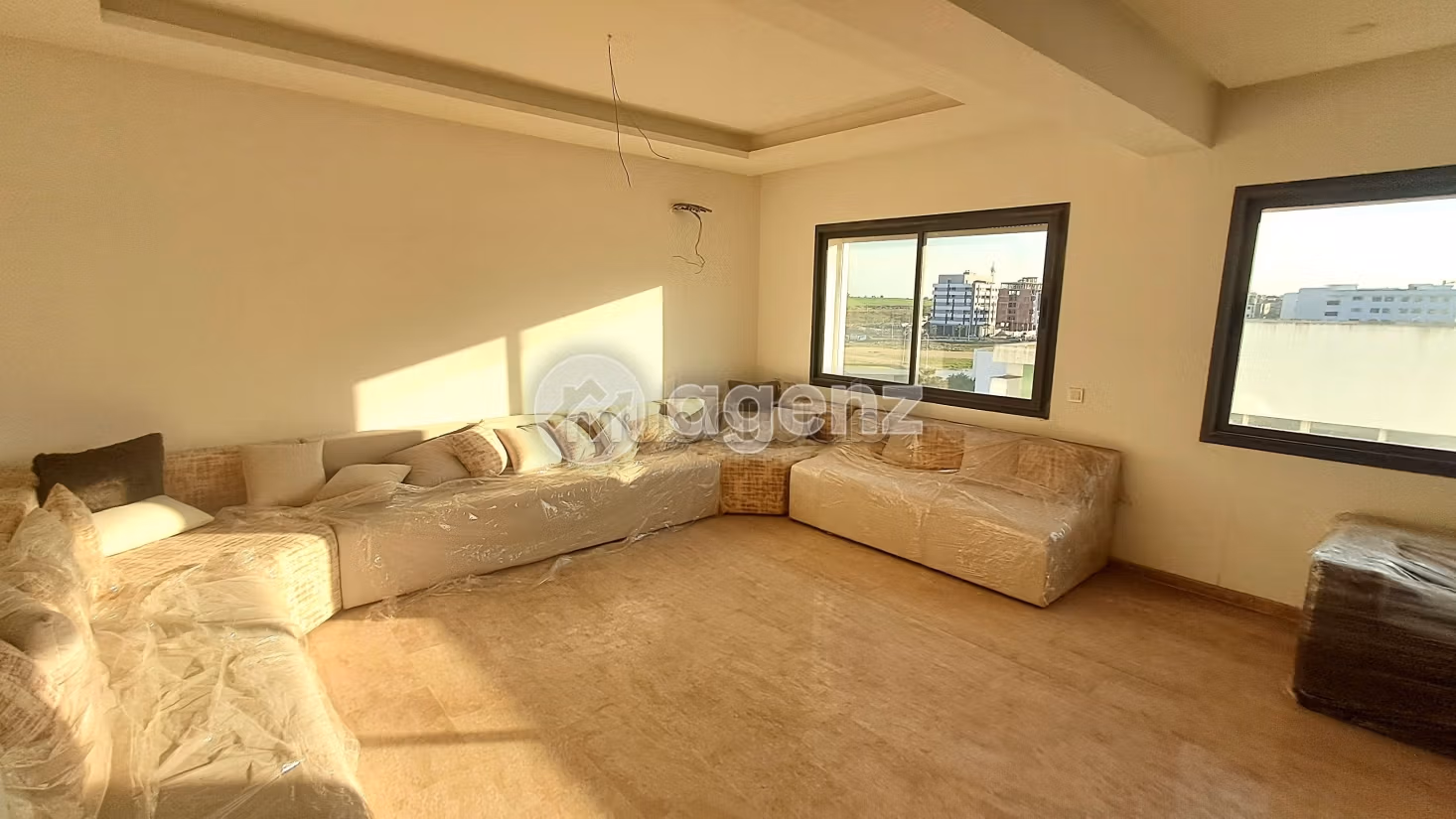 Appartement 146 m² f Victoria — 12