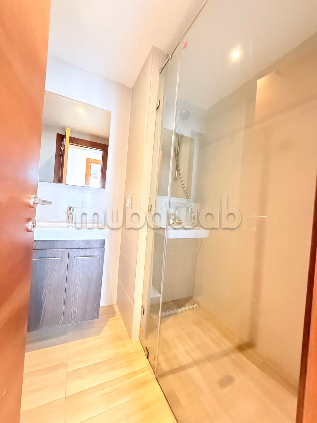 Apartamento muy bonito y nuevo en la carretera Azemmour antes de McDonald's Dar Bouaazza