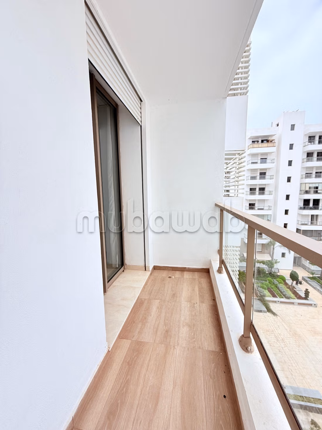 Apartamento muy bonito y nuevo en la carretera Azemmour antes de McDonald's Dar Bouaazza