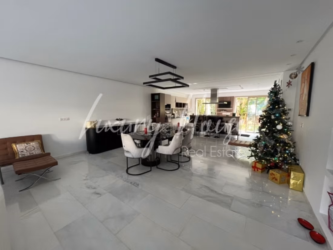 Appartement S2 meublé avec piscine à Gammarth