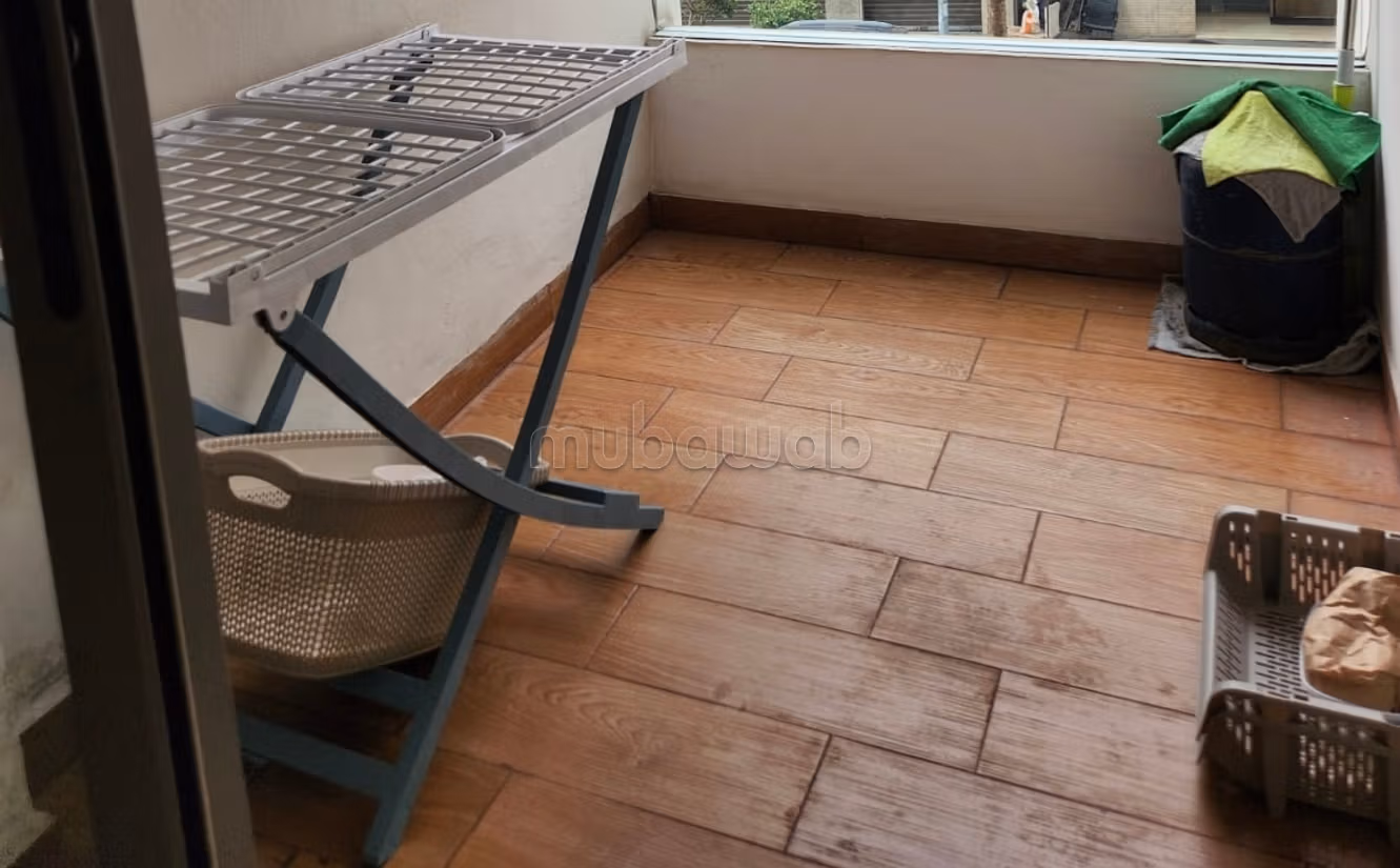 Superbe appartement à louer/ meublé à Belvédère. Superficie 50 m². Terrasse et ascenseur — 2
