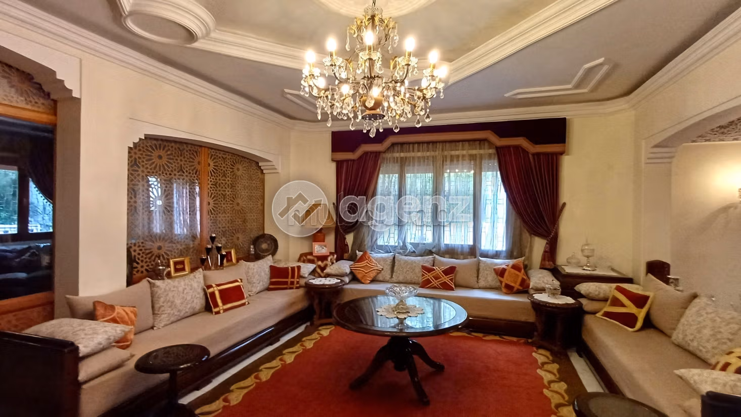 Villa à vendre 689 m², 10 chambres Al Mandar Al Jamil Tanger