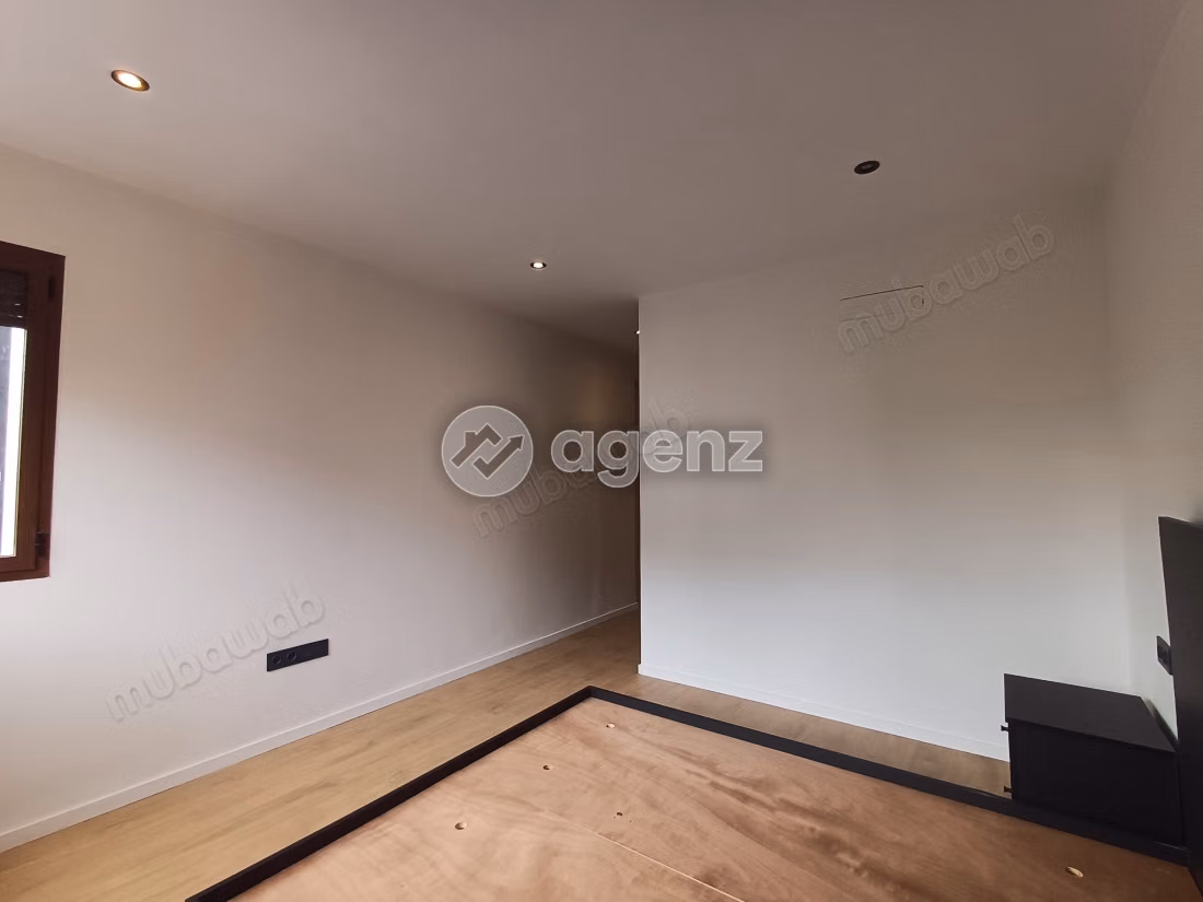 Appartement à vendre 199 m², 3 chambres Racine Casablanca
