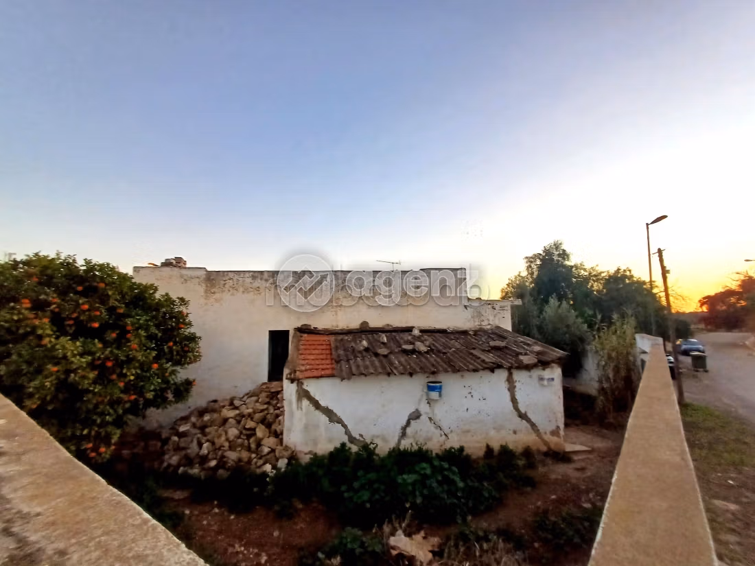 Villa à vendre 407 m², 3 chambres Essaadiyine Meknès