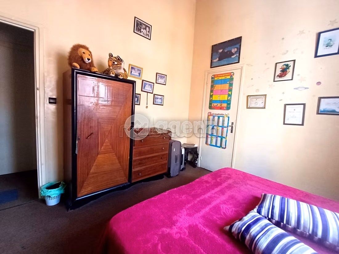 Appartement à vendre 458 m², 4 chambres Sidi Belyout Casablanca
