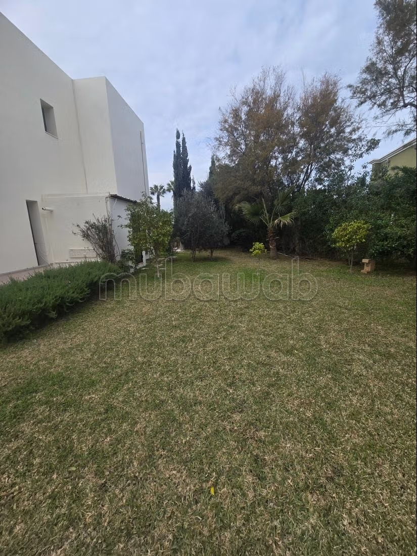 Villa location at Gammarth Golf empty or furnished