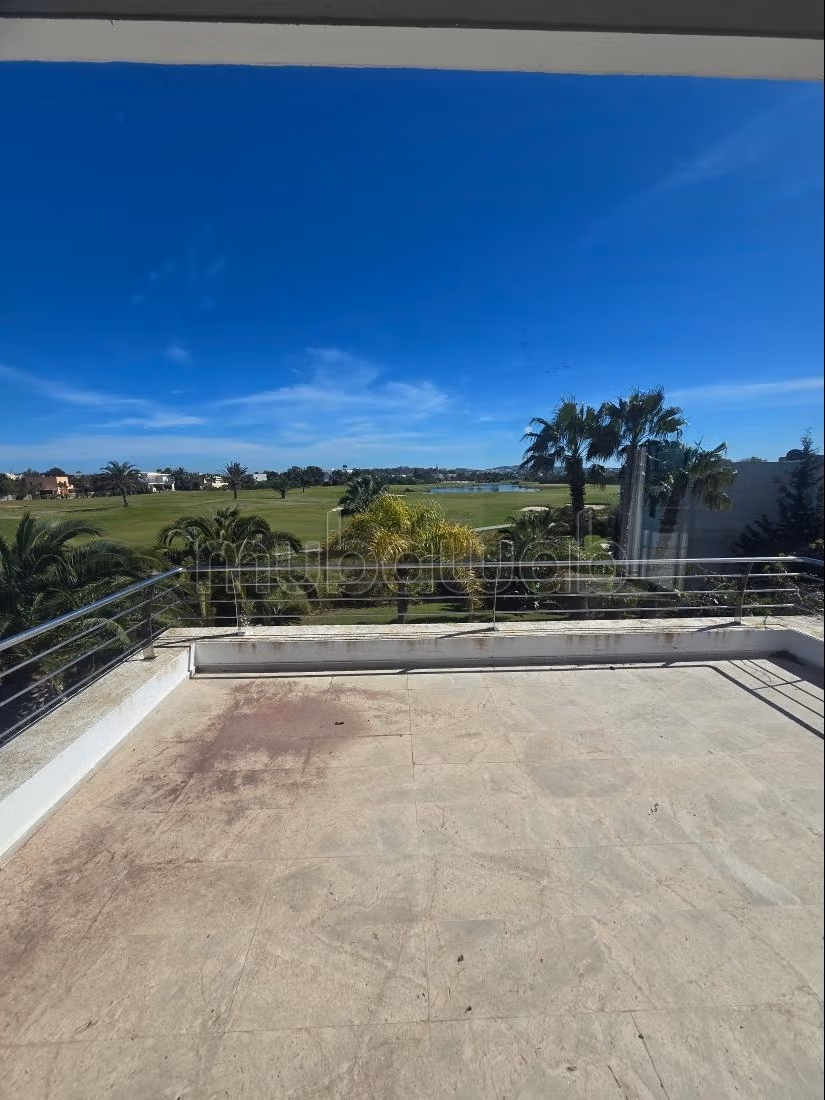 Villa location at Gammarth Golf empty or furnished