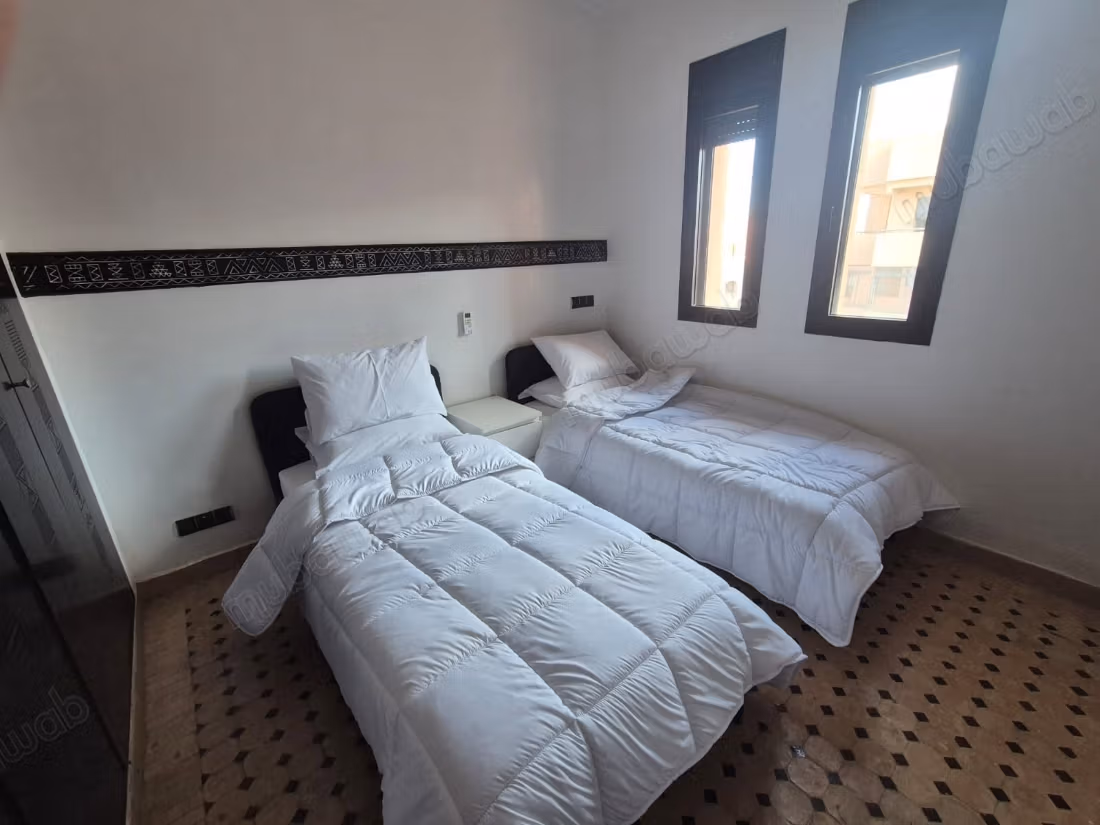 Gemeubileerd appartement met 2 slaapkamers en terras
Residentie met zwembad