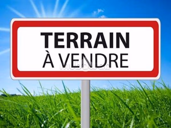 Terrain habitation ind. En vente