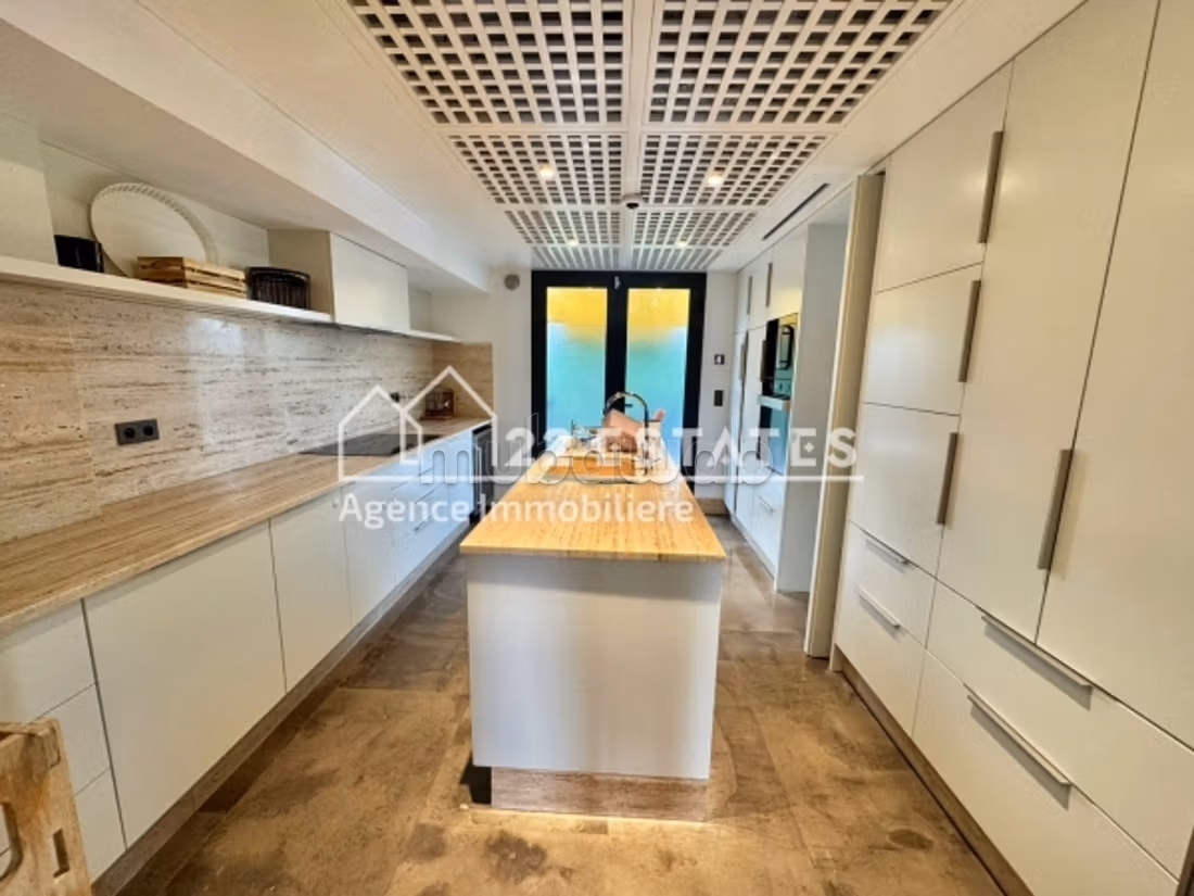 Luxueuse villa S3 meublée à Carthage