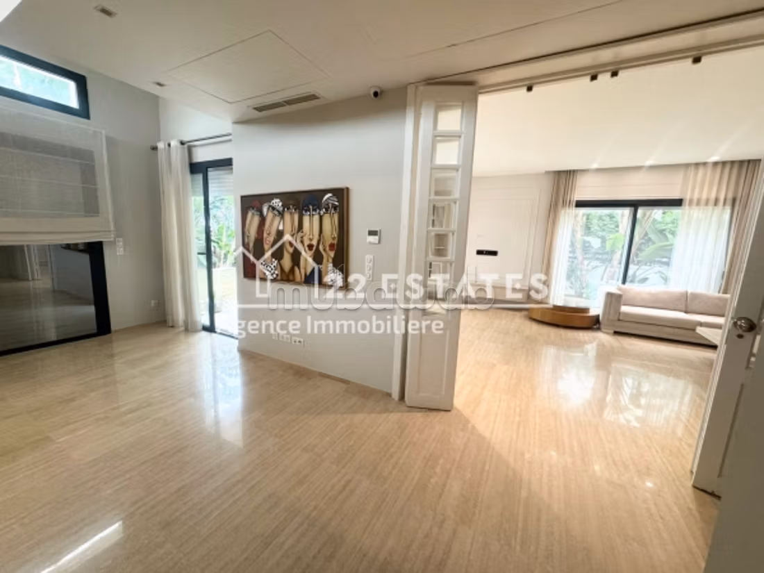 Villa S4 con vista mare, piscina e giardino a Gammarth