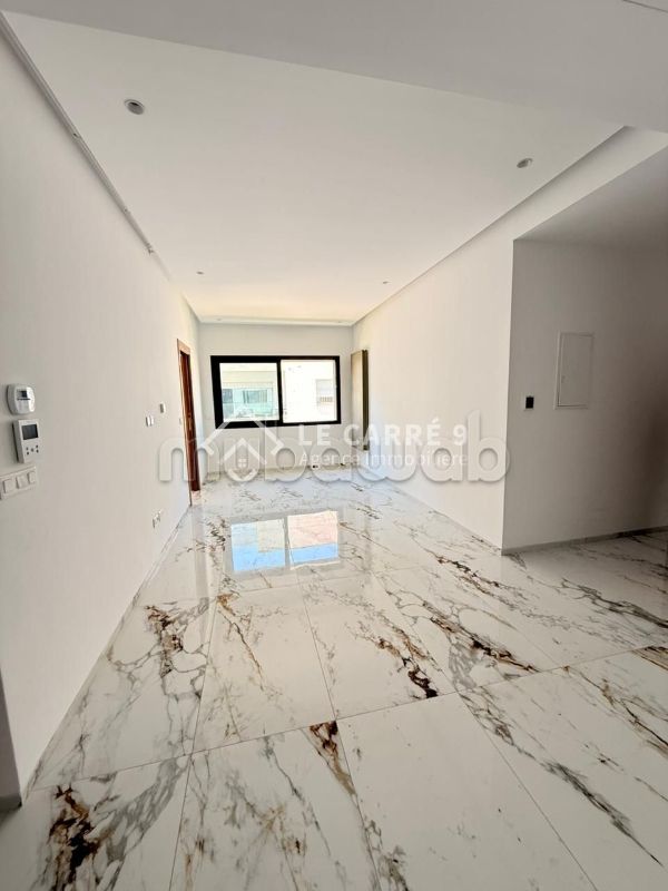 A louer un s2 neuf aux Jardins de Carthage