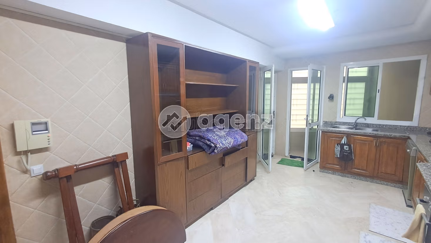 Appartement 203 m² f Racine — 14