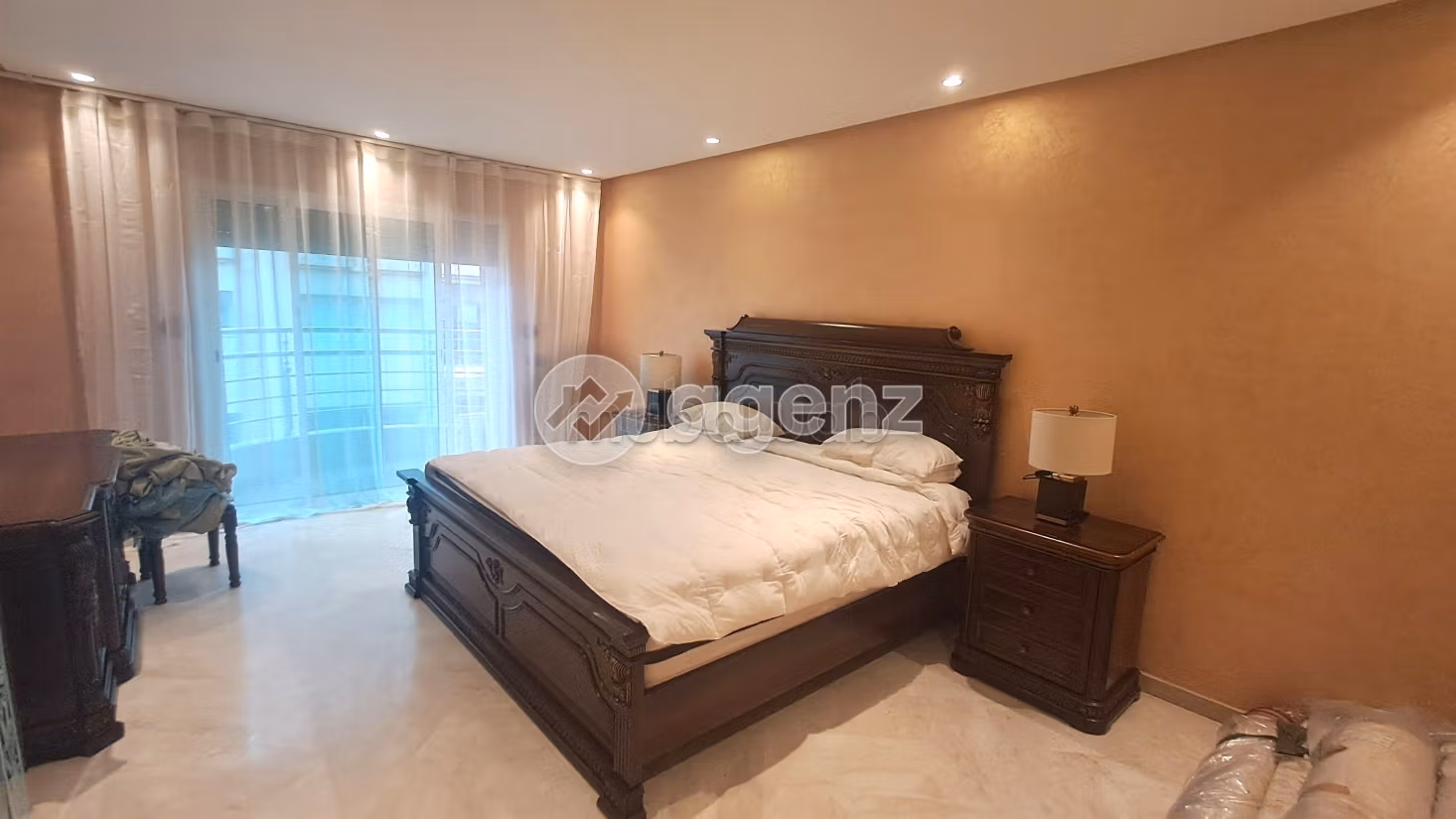 Appartement à louer 203 m², 3 chambres Racine Casablanca — 2