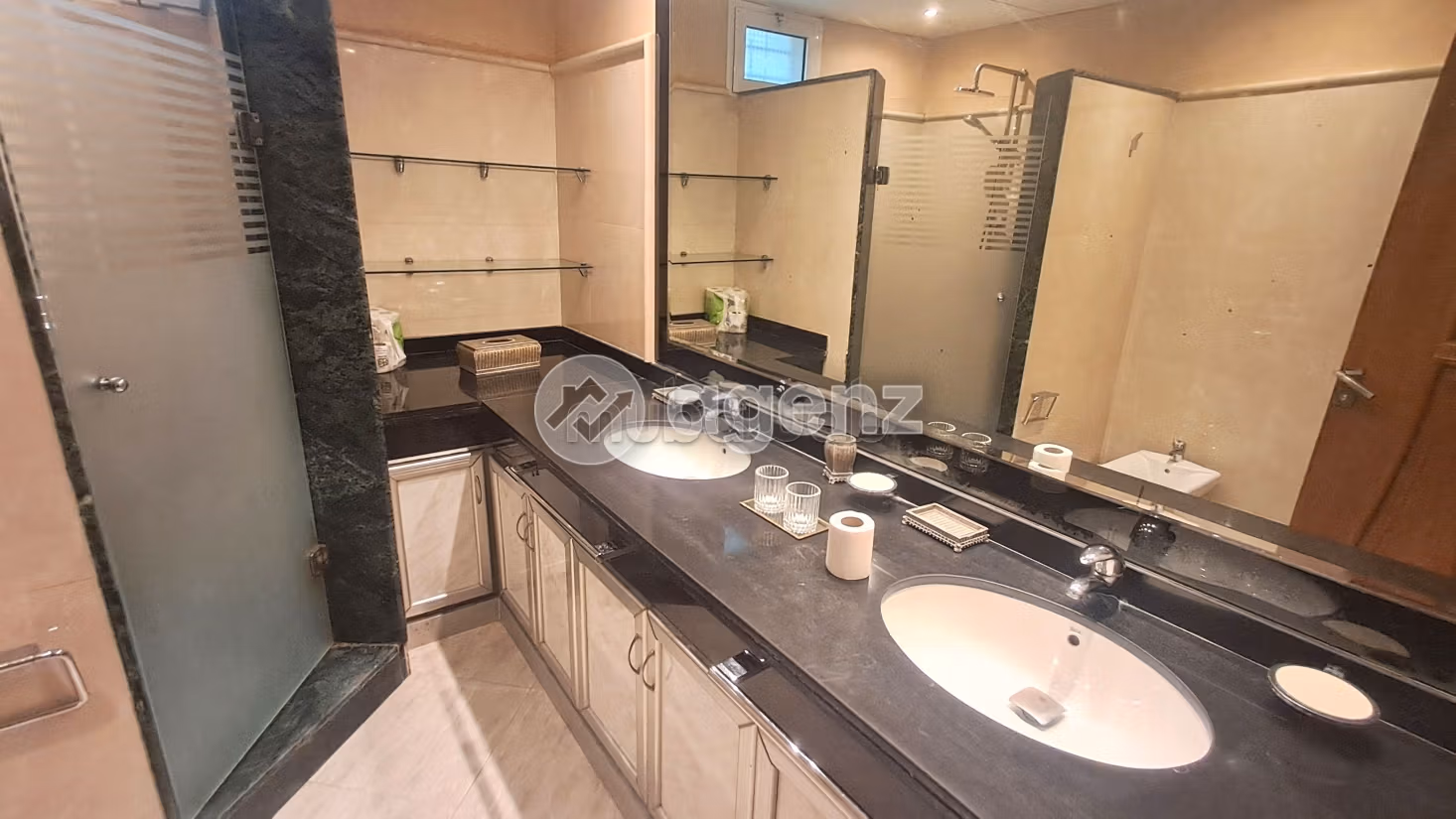 Appartement 203 m² f Racine — 16