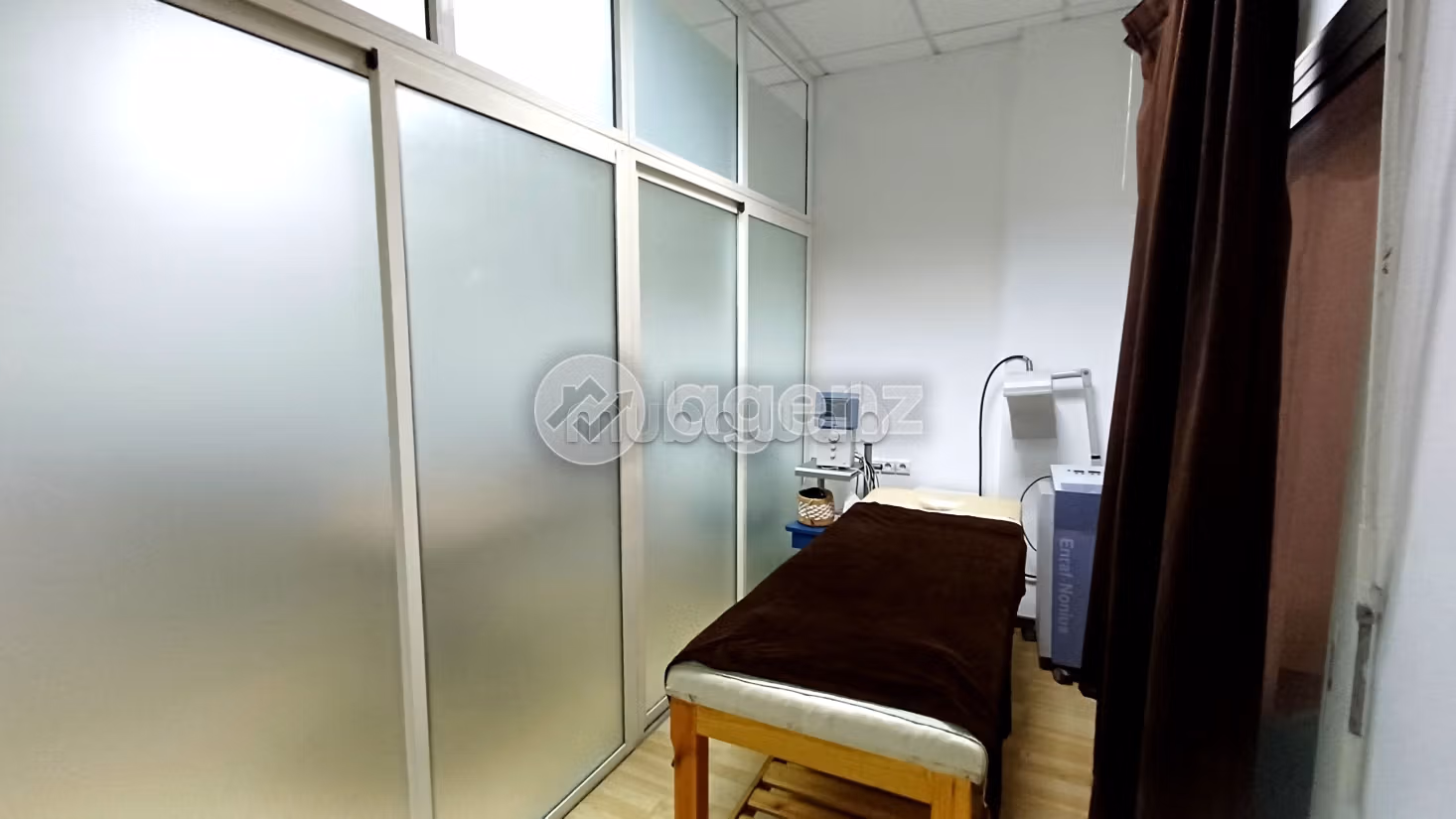 Comercio en venta 215 m² Campo de carreras Fez