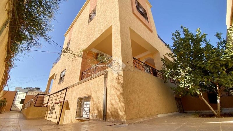 Villa bifamiliare in vendita