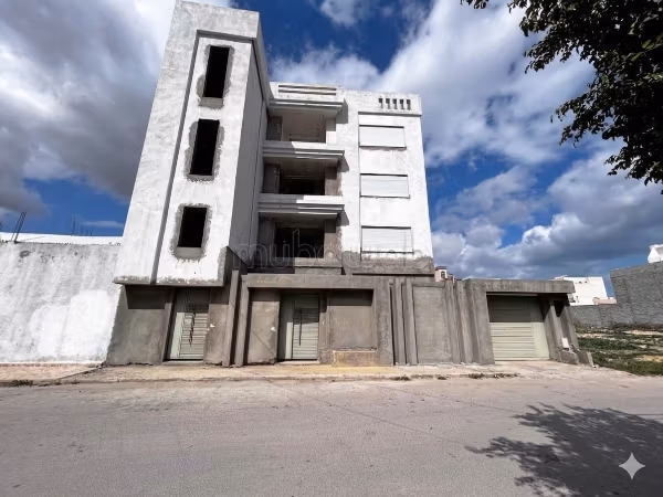 R3 inachevée en vente