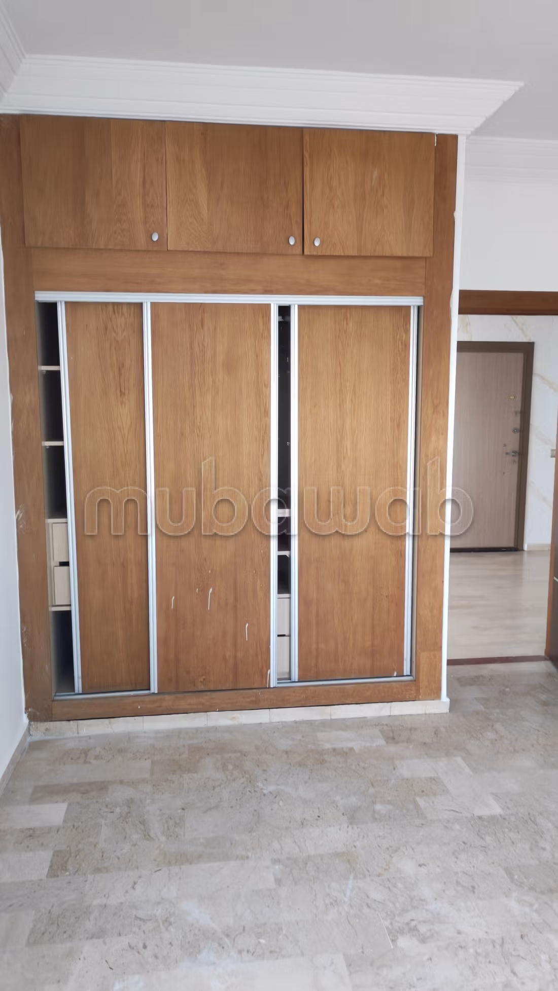 Apartment with Panoramic View