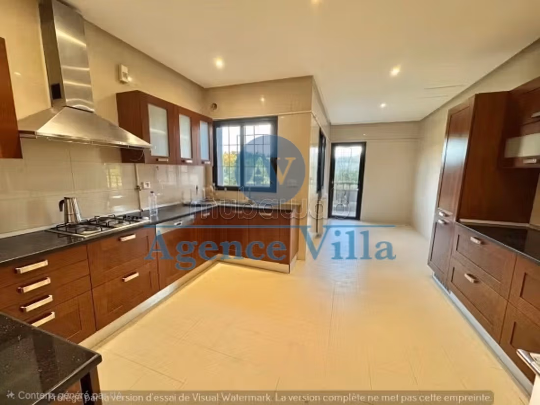 Villa s4 a Gammarth con piscina