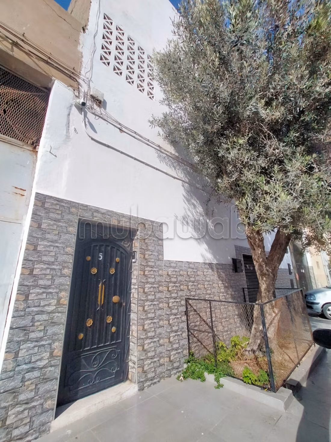 Offerta da non perdere: casa in affitto vuota di 5 stanze con terrazza