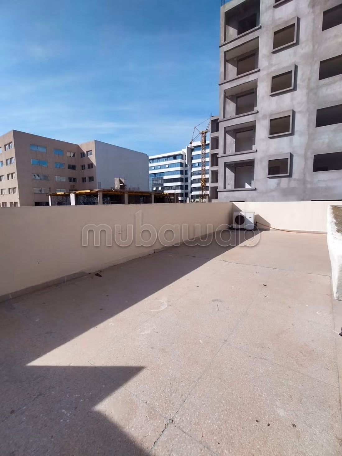 Offerta da non perdere: casa in affitto vuota di 5 stanze con terrazza