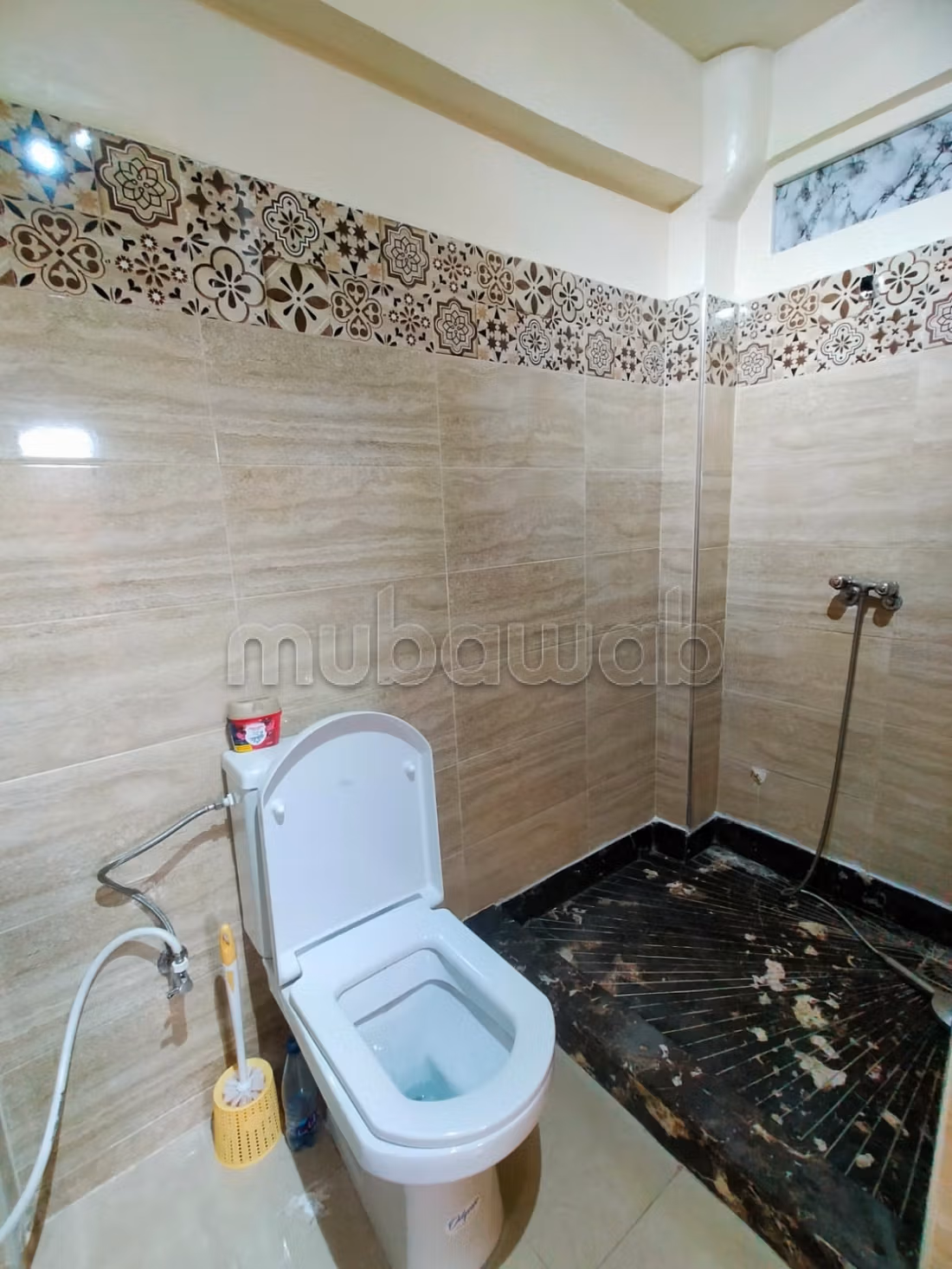 Offerta da non perdere: casa in affitto vuota di 5 stanze con terrazza