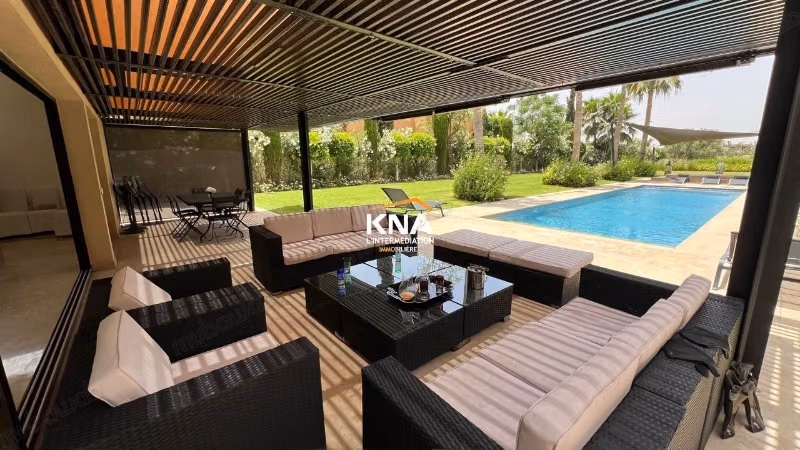 Très Belle Villa de plain pied située en front de golf au sein d’un complexe sécurisé