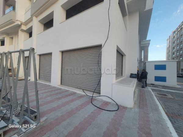 For rent a commercial premises in Ain Zaghouane