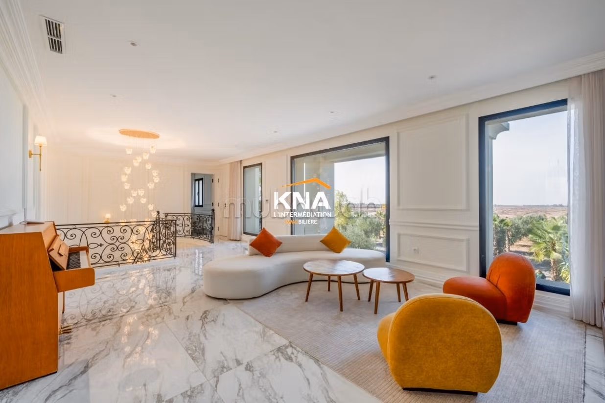 Very beautiful Neo-Classical style villa