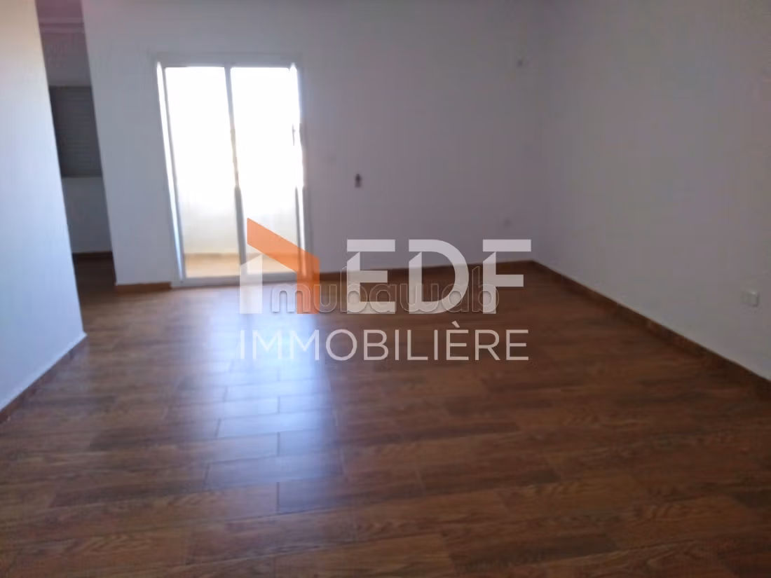 Casa R2 in vendita a Ras Jebel