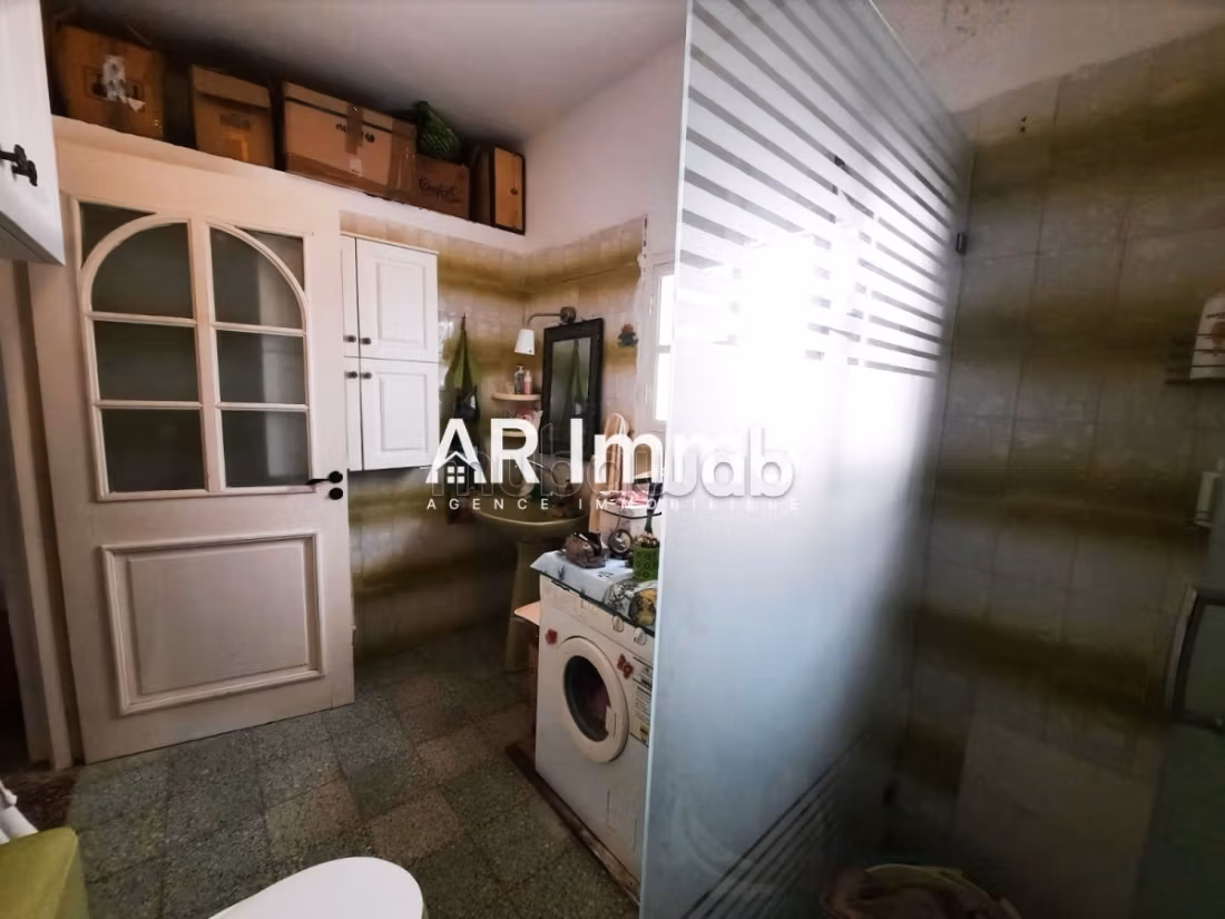 Casa indipendente a El Hafsia Borj El Amri